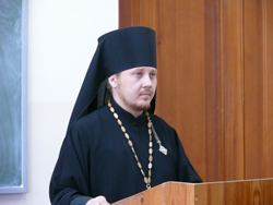 Фото. Уссурийск, игумен Тихон (Иршенко), открытие месячника по противодействию алкогольной угрозе