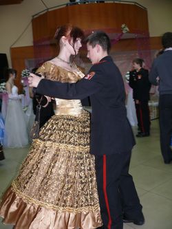 Фото. Уссурийск. Первый благотворительный Пасхальный бал