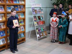 Фото. Владивосток. Выставка книг о духовной жизни во время Великого поста