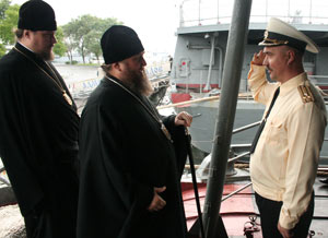 фото, Костромская делегация посетила штаб ТОФ и боевой корабль «Маршал Шапошников»