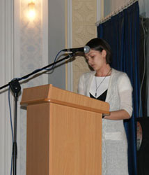 Фото. Владивосток, доклад Галины Хоменко, руководителя православной молодежной группы г. Арсеньева