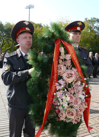 Фото. Владивосток, молитвенное поминовение погибших милиционеров Приморья