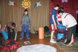 Фото. Владивосток, в детском доме № 2 открылся молодежный клуб «Разведчик» 