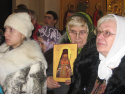 Фото. Владивосток, молебен пред иконой с частицей мощей св. Иоанна Шанхайского 