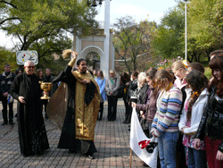 Фото. Владивосток. В храме святой мученицы Татианы прошел молебен на начало учебного года