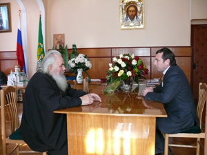 Награждение В. Л. Каспина