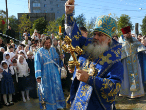 Фото. Владивосток. Архиепископ Вениамин возглавил Богослужение в престольный праздник Покровского кафедрального собора