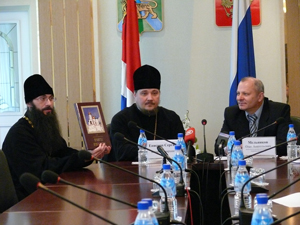 Пресс-конференция в здании Администрации Приморского края