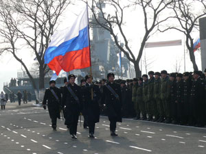 Фото. Встреча боевых кораблей ТОФ из Сингапура на 33-м причале Владивостокской базы флота