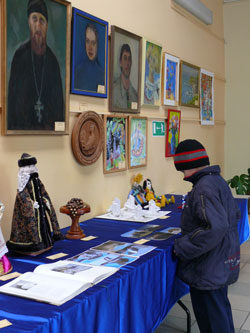 Вернисаж с портретами учителей