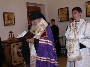 Фото. Владивосток. Архиепископ Владивостокский и Приморский Вениамин совершил заупокойную литию о почившем епископе Якутском Зосиме