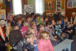 Фото. Лучегорск. Январь 2013 года. Праздник для воспитанников детского приюта в храме иконы Божией Матери «Скоропослушница»