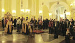 Фото. Владивосток. 1 января 2013 года. Молебен на новолетие в Покровском кафедральном соборе
