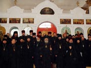 Архиепископ Вениамин с духовенством, участниками съезда