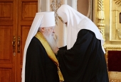 В день памяти преподобного Сергия Радонежского Святейший Патриарх Кирилл вручил высокие церковные награды ряду архиереев и мирян