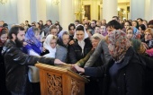Более ста человек воссоединились с Православной Церковью