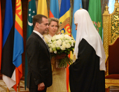 Председатель Правительства Российской Федерации Д.А. Медведев поздравил Святейшего Патриарха Кирилла с тезоименитством