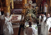 В 25-ю годовщину интронизации приснопамятного Святейшего Патриарха Алексия II состоялось заупокойное богослужение у гробницы пятнадцатого Предстоятеля Русской Церкви