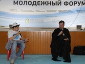 Председатель Отдела по взаимоотношениям Церкви и общества встретился с участниками межрелигиозного молодежного форума в Дагестане