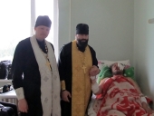Тяжело раненный священник Амурской епархии помогал пострадавшим в аварии в Хабаровском крае