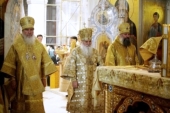 В Ташкенте торжественно отметили 145-летие Ташкентской и Туркестанской епархии