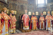 Предстоятель Украинской Православной Церкви совершил Литургию в Киево-Печерской лавре