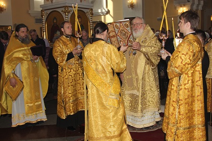 Митрополит Вениамин совершил чин Торжества Православия
