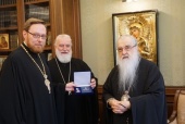 Почетному Патриаршему экзарху всея Беларуси вручена медаль святителя Марка Ефесского