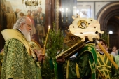 В канун праздника Троицы Святейший Патриарх Кирилл совершил всенощное бдение в Храме Христа Спасителя г. Москвы