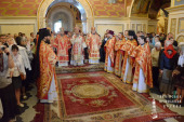 В Неделю о слепом Предстоятель Украинской Православной Церкви возглавил Литургию в Киево-Печерской лавре