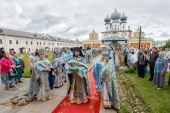 В праздновании в Тихвинском Богородичном Успенском монастыре приняли участие гости из Поместных Православных Церквей