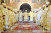 Предстоятель Украинской Православной Церкви молитвенно почтил память святых апостолов Петра и Павла в Киево-Печерской лавре