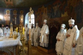В праздник Преображения Господня Святейший Патриарх Кирилл совершил Литургию в Никольском кафедральном соборе г. Мурманска