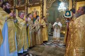 Блаженнейший митрополит Киевский Онуфрий посещает Черновицко-Буковинскую епархию