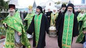 Мощи преподобного Силуана Афонского принесены в Москву