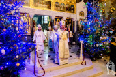 В навечерие Рождества Христова Предстоятель Украинской Православной Церкви совершил Литургию в Киево-Печерской лавре