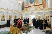 Участники заседания Священного Синода молитвенно почтили память митрополита Нифонта (Солодухи)