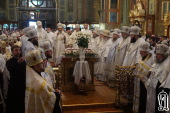 Под председательством Предстоятеля Украинской Православной Церкви начались торжества по случаю 25-летия Харьковского Архиерейского Собора