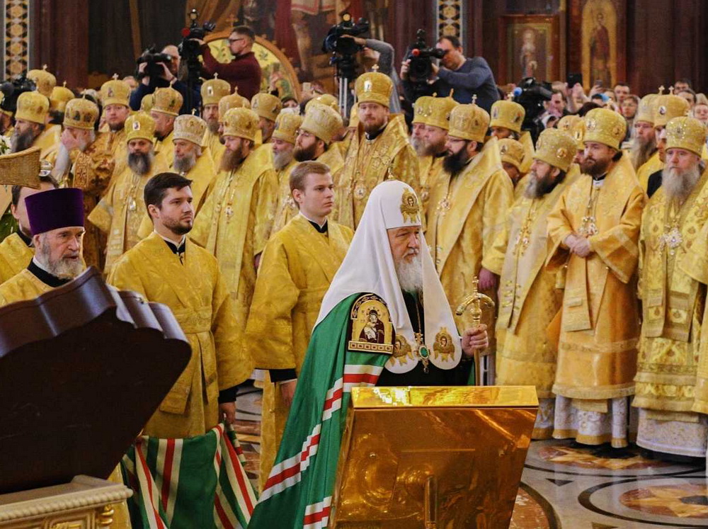 Митрополит Владимир сослужил на соборной литургии в Храме Христа Спасителя