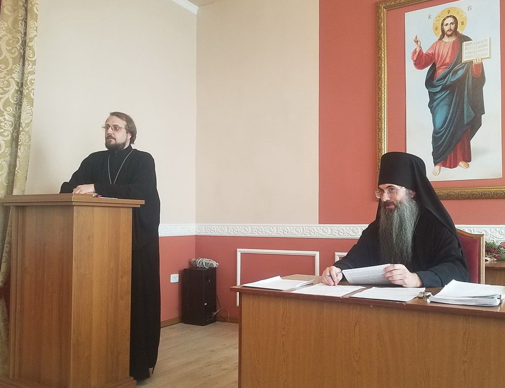 Представители Находкинской епархии приняли участие в Епархиальном «Круглый столе»