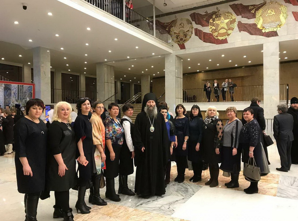 Представители Арсеньевской епархии посетили Рождественские чтения в Храме Христа Спасителя