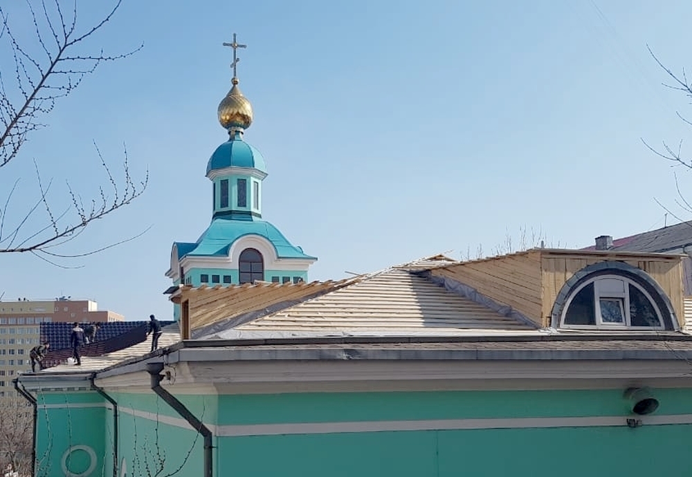 В Казанском храме началась реконструкция крыши