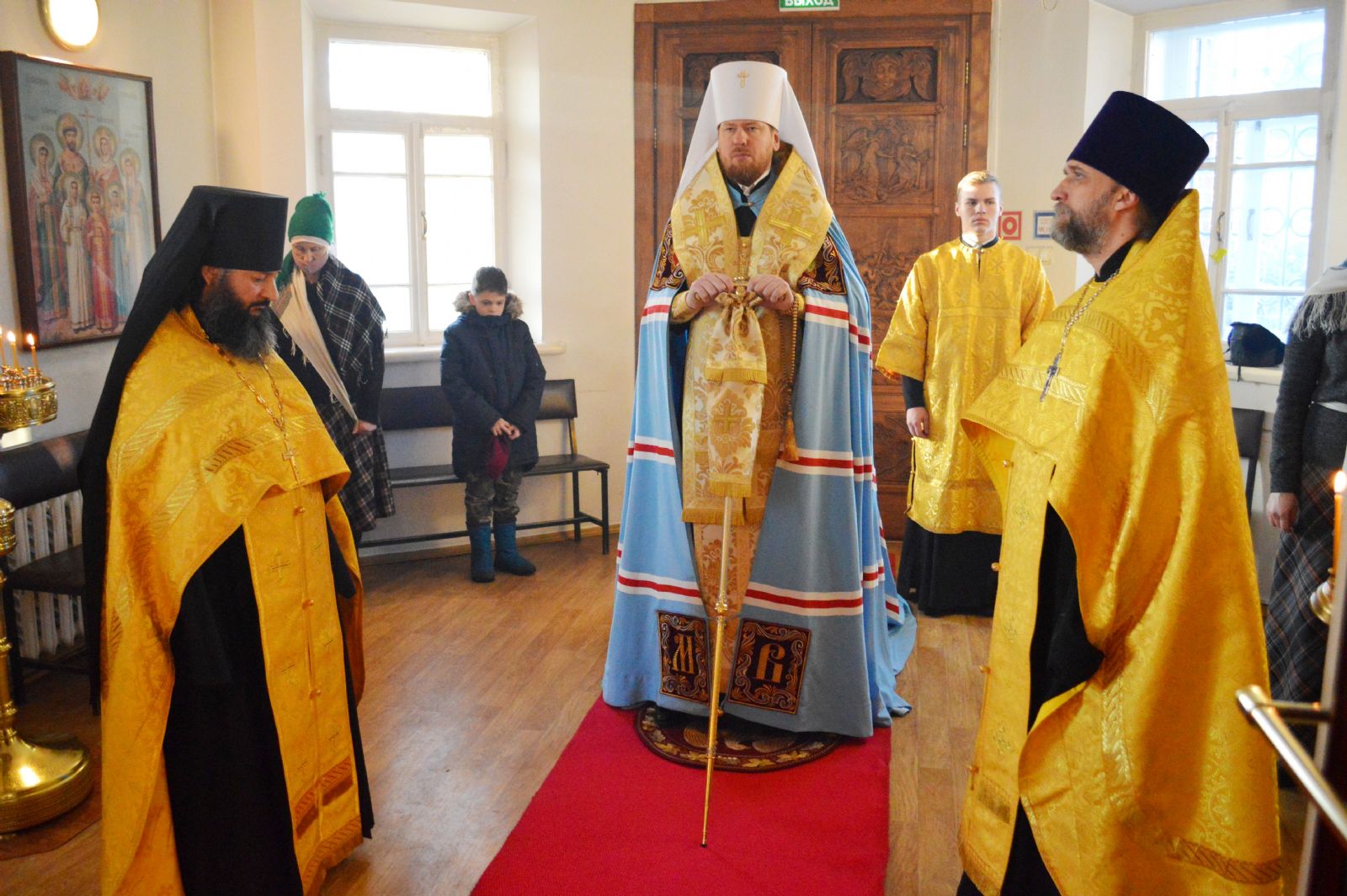 В канун престольного праздника митрополит Владимир совершил всенощное бдение в Марфо-Мариинском монастыре