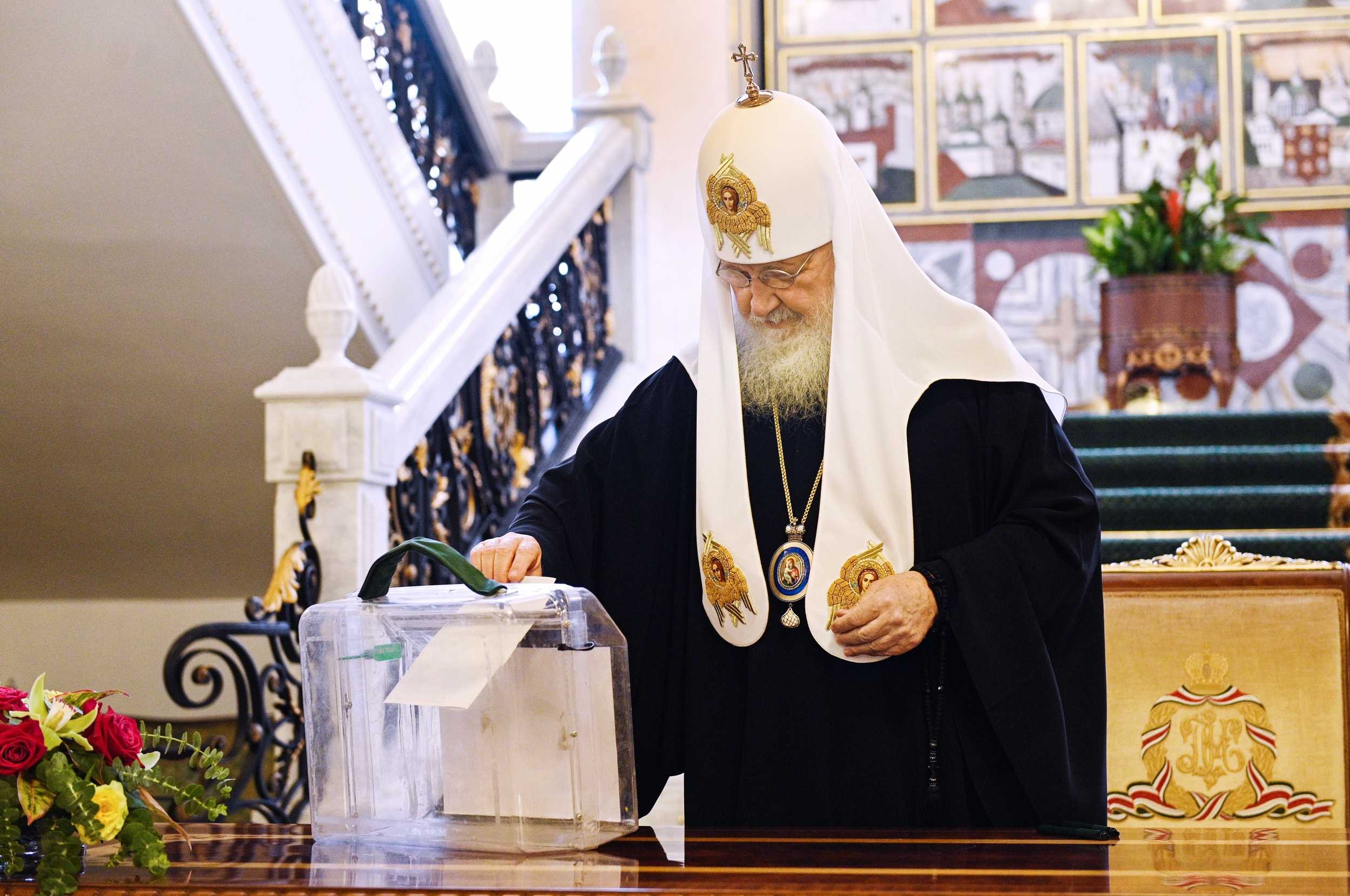 Святейший Патриарх Кирилл принял участие в голосовании по поправкам к Конституции Российской Федерации (+ Видео)