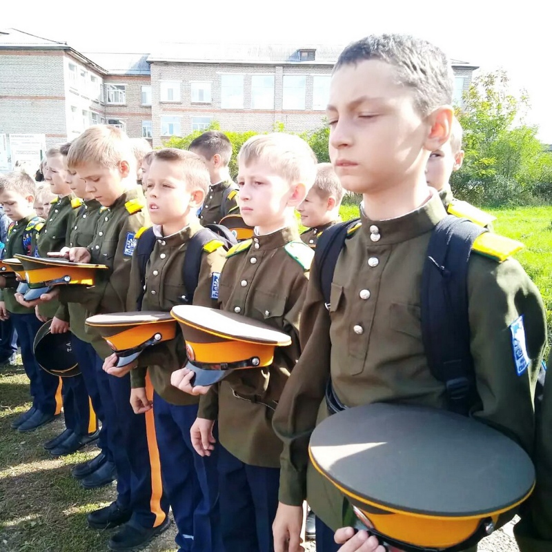 В день Воздвижения Креста Господня казаки отслужили благодарственный молебен у Поклонного Креста (+ Фото)