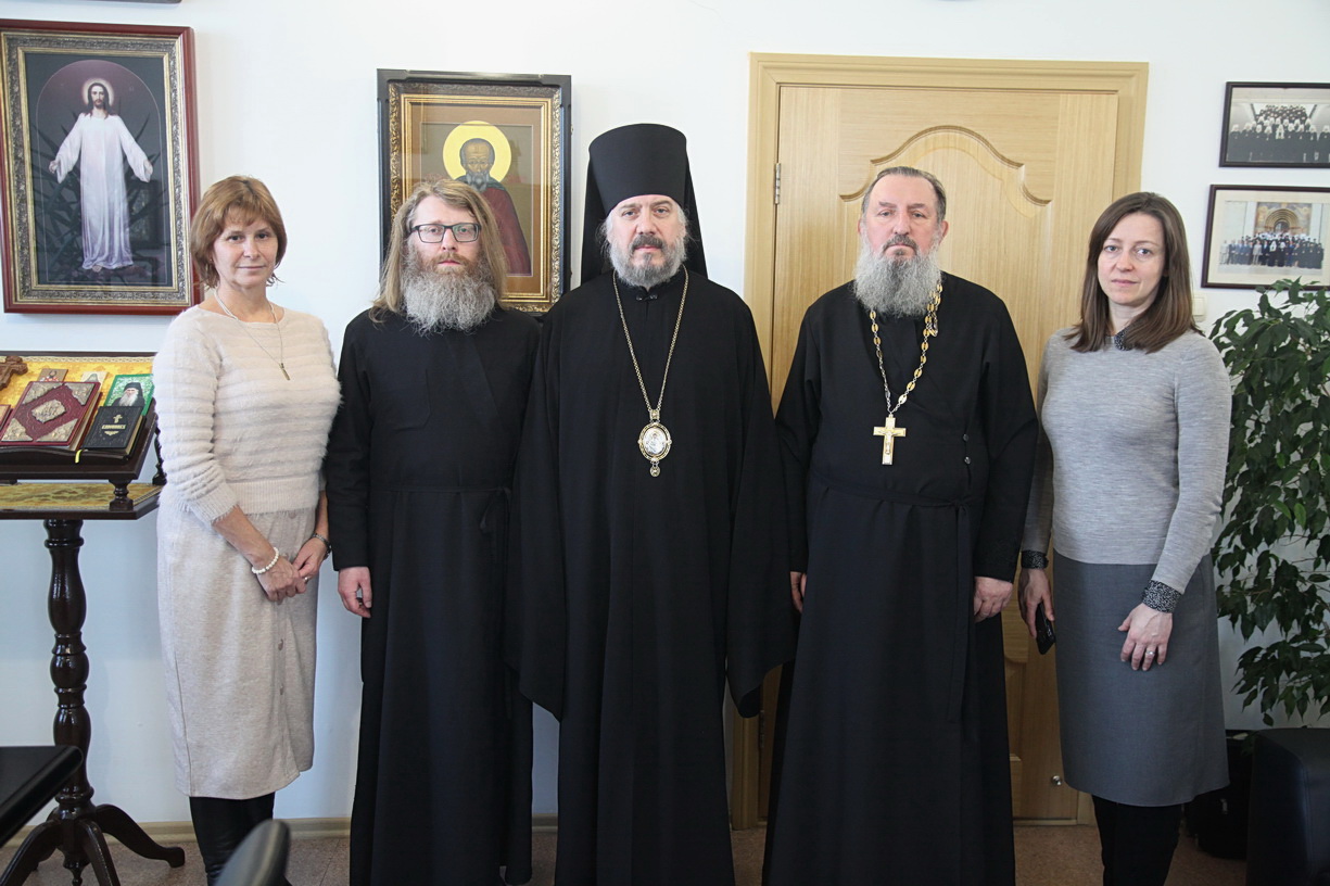 Представители Синодального отдела по церковной благотворительности и социальному служению посетили Находкинскую епархию.