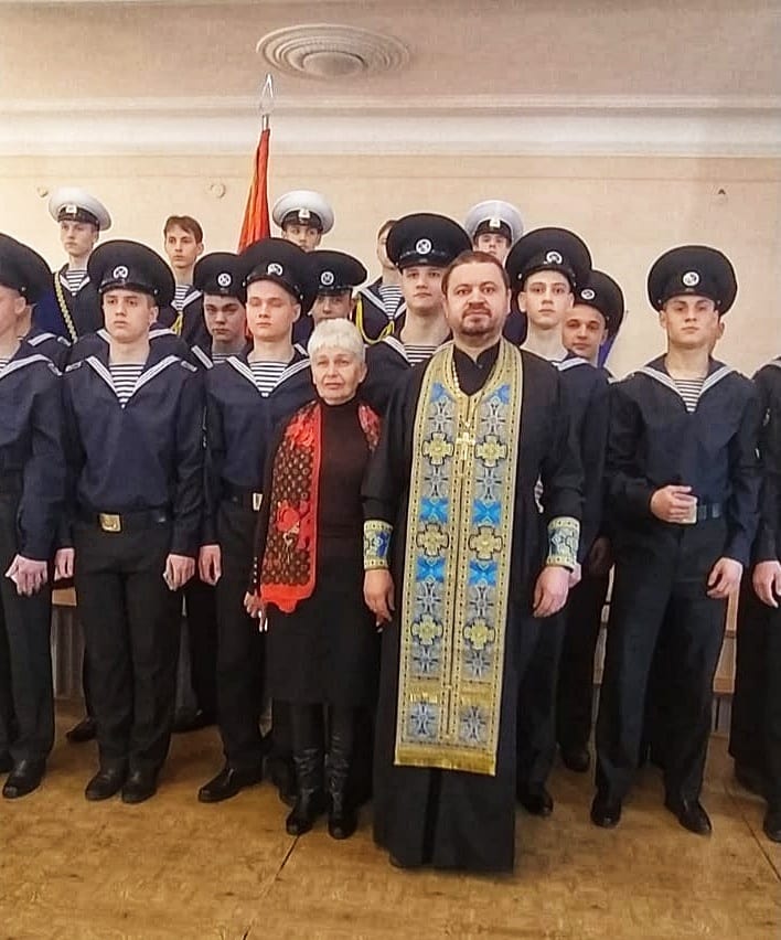 Иерей Виталий Шаркеев благословил находкинских курсантов в первый рейс на фрегате "Паллада".