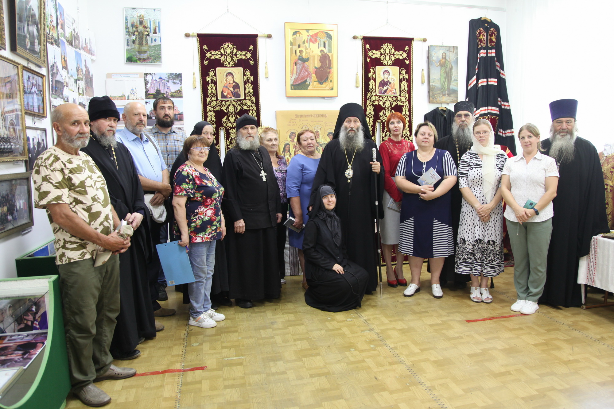 Выставка «10 лет Арсеньевской епархии» открылась в Кавалерово (+ Фото)
