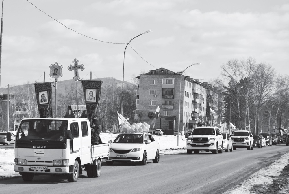 «Своих не бросаем!» (+ Фото)