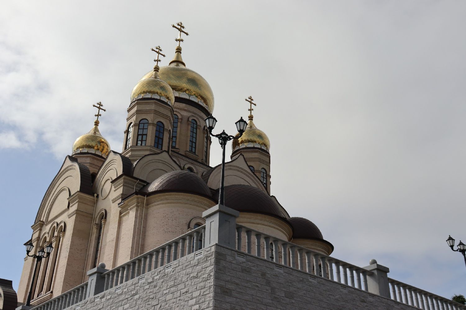Митрополит Владимир возглавил очередное совещание, посвященное строительству Спасо-Преображенского кафедрального собора